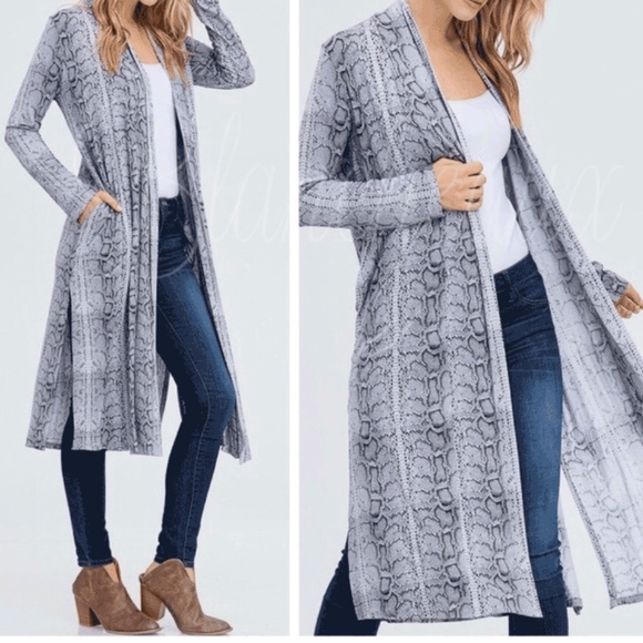 Tops - 🔥LAST ONE-Lrg🔥Open Front, Kimono, Snake Print